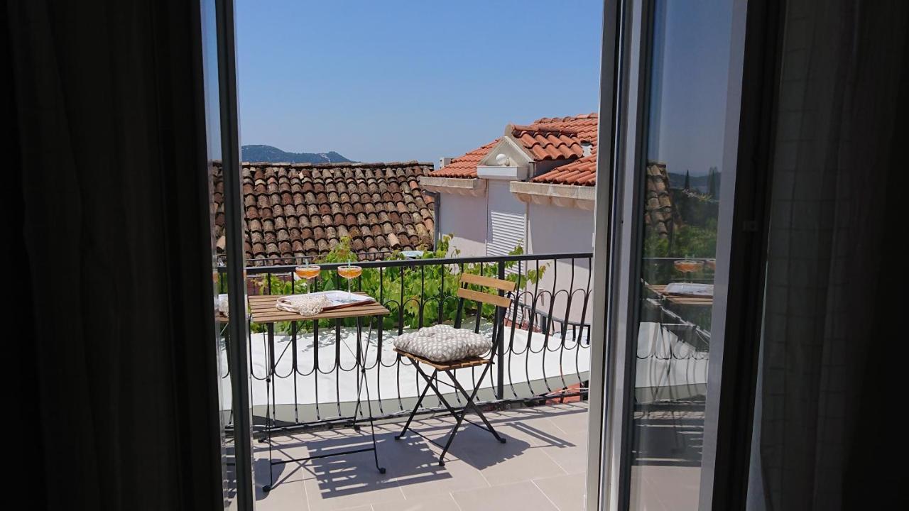 Apartments Grkovic Trsteno Adventure Experience Accommodation 1 ドゥブロブニク エクステリア 写真